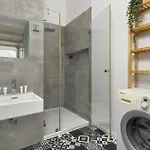 Charming In A Perfect Location Suitable For 4 People By Renters * بوزنان