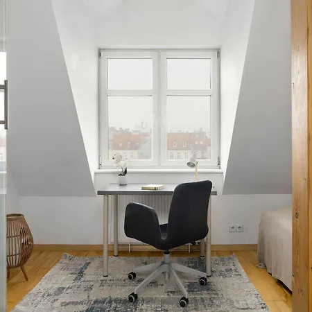 Appartamento Charming In A Perfect Location Suitable For 4 People By Renters *