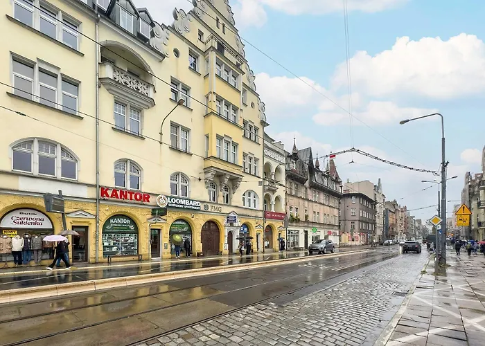 Charming In A Perfect Location Suitable For 4 People By Renters Poznan